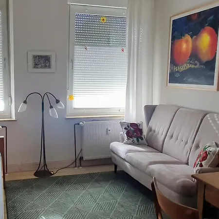 Schoenes Helles Mit Bad, Naehe Bilk, Naehe Uni Accommodatie bij particulieren Düsseldorf